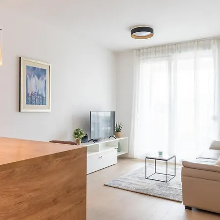 Prism Living Apartament *